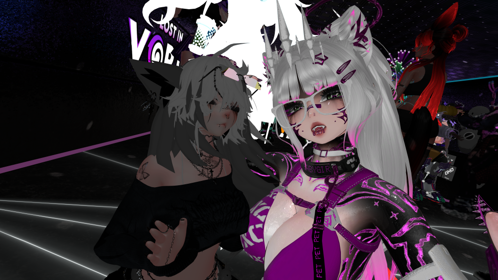 VRChat_2026-08-04_02-17-23.273_7680x4320
