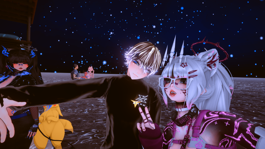 VRChat_2026-08-07_00-09-14.386_7680x4320