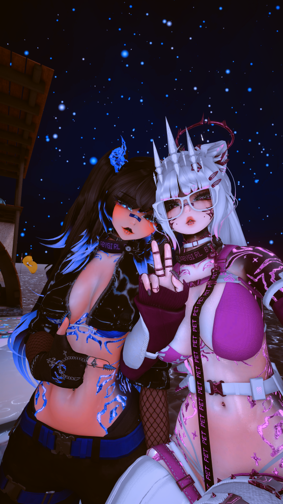 VRChat_2026-08-07_00-10-17.760_4320x7680