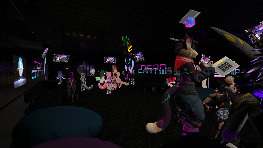 VRChat_2026-08-22_23-00-42.140_7680x4320